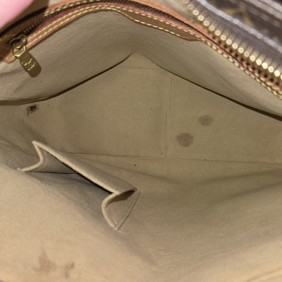 Louis Vuitton Looping GM Monogram Shoulder Bag - Picture 13 of 14